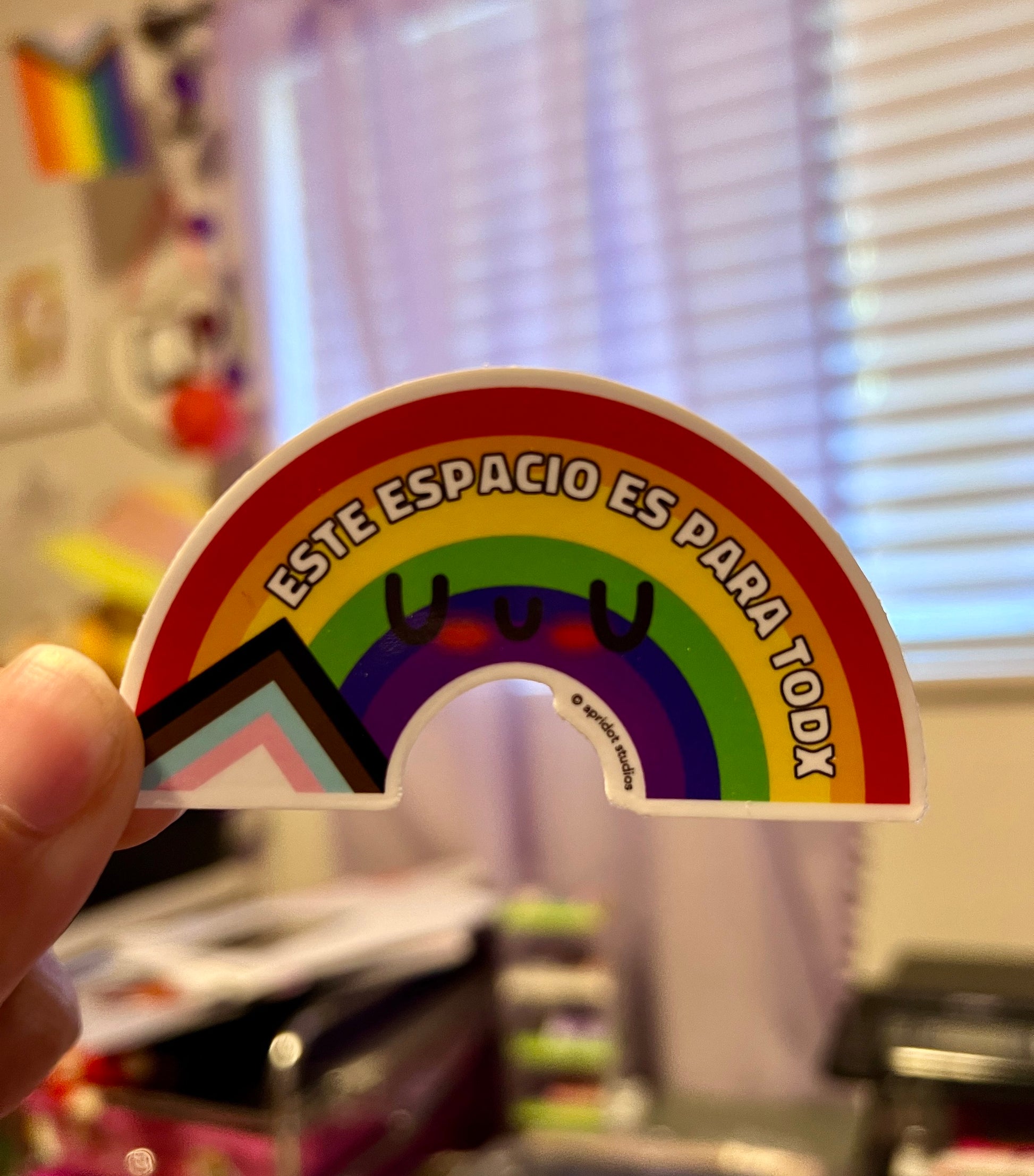 Espacio Seguro Bandera de Orgullo LGBTQ+ Sticker - Apridot Studios