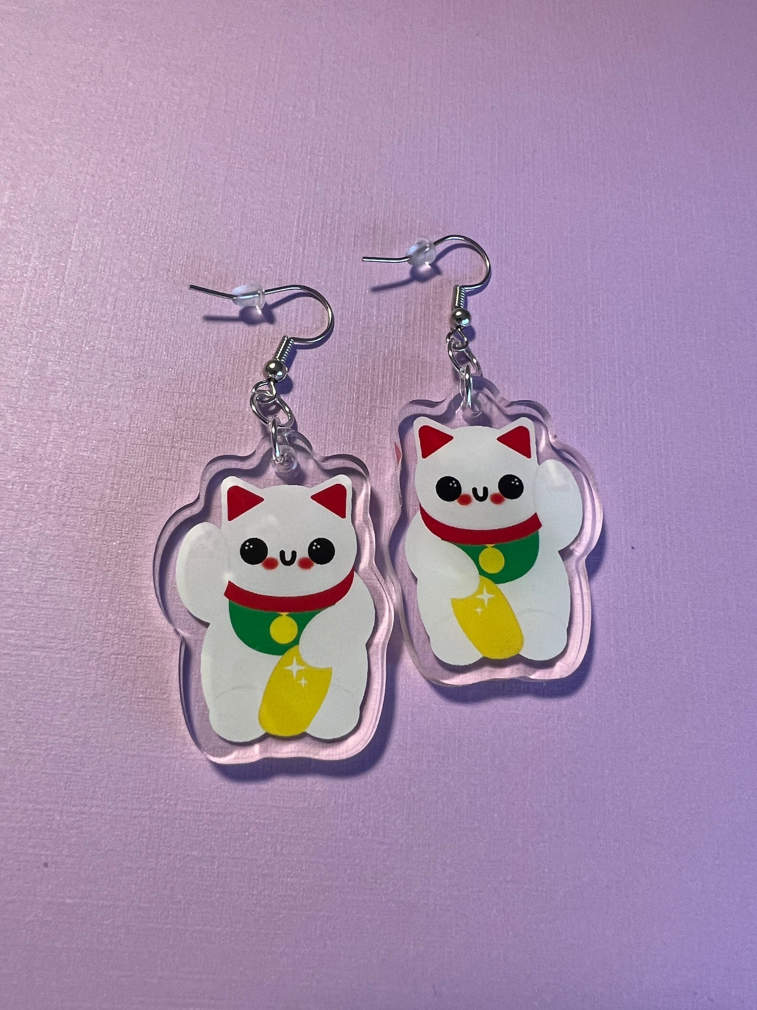 Maneki-Neko (Lucky Cat) Acrylic Earrings - Apridot Studios